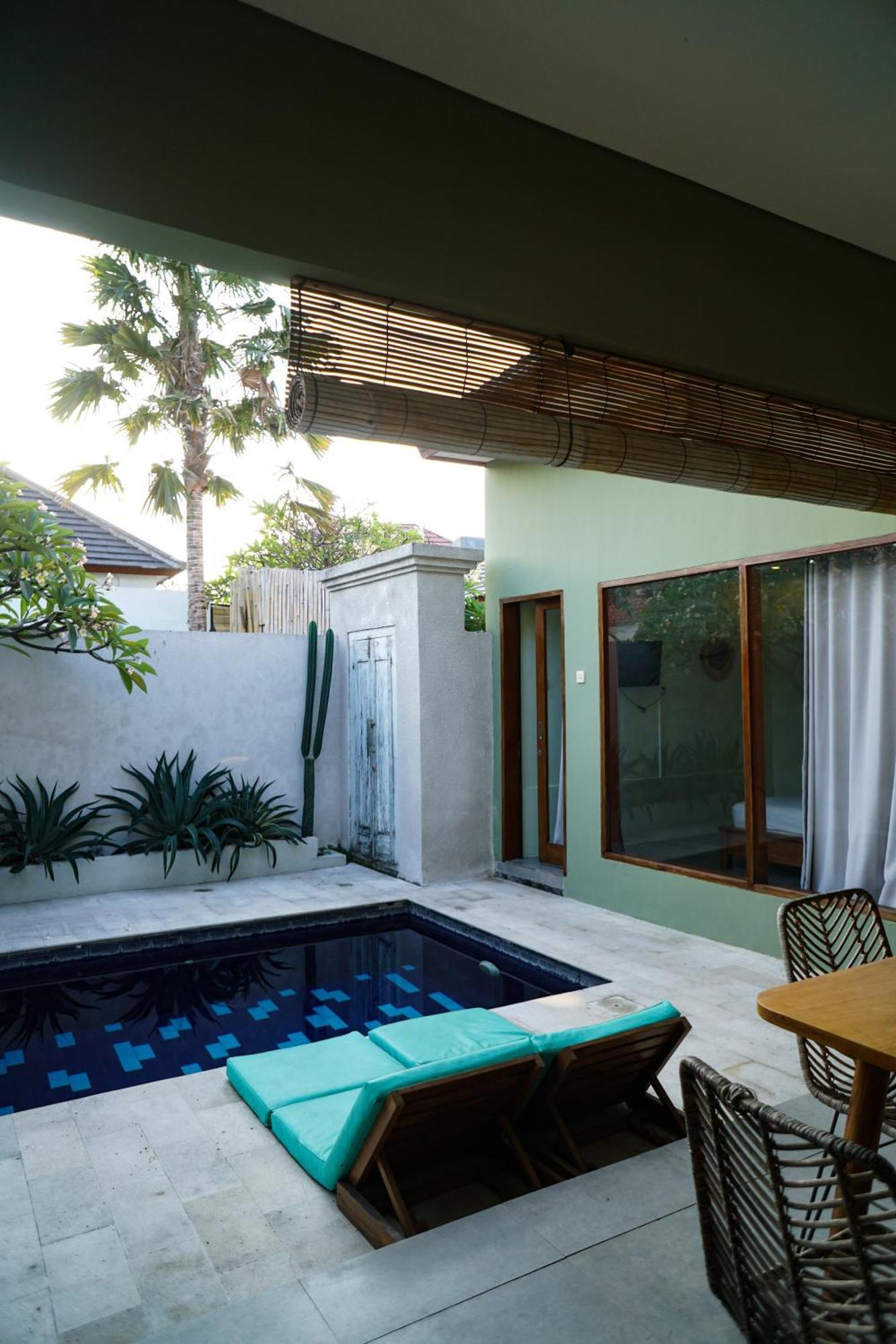 Kiki Village Bathtub And Living Room Canggu Esterno foto